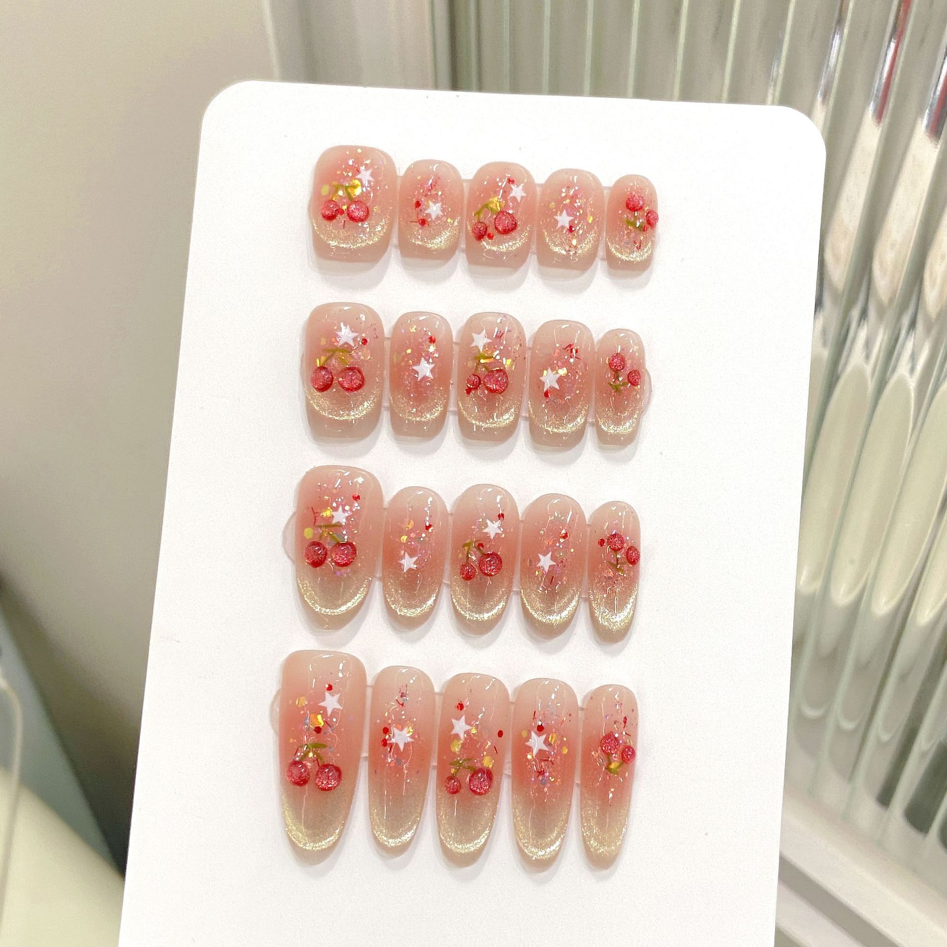 Nail Art Strawberry - 10pcs Sweet Cherry Press On Nails