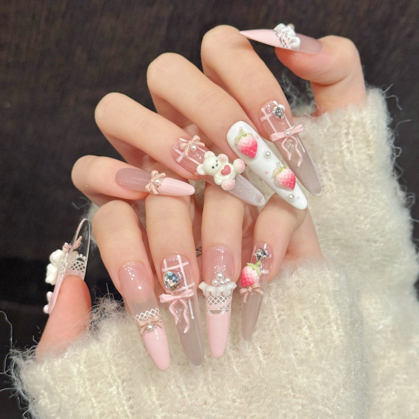 10PCS Stiletto Handmade Press  – обзор и цена Nail Art Strawberry